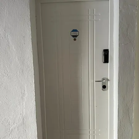 Klt Blloku Center Apartamento